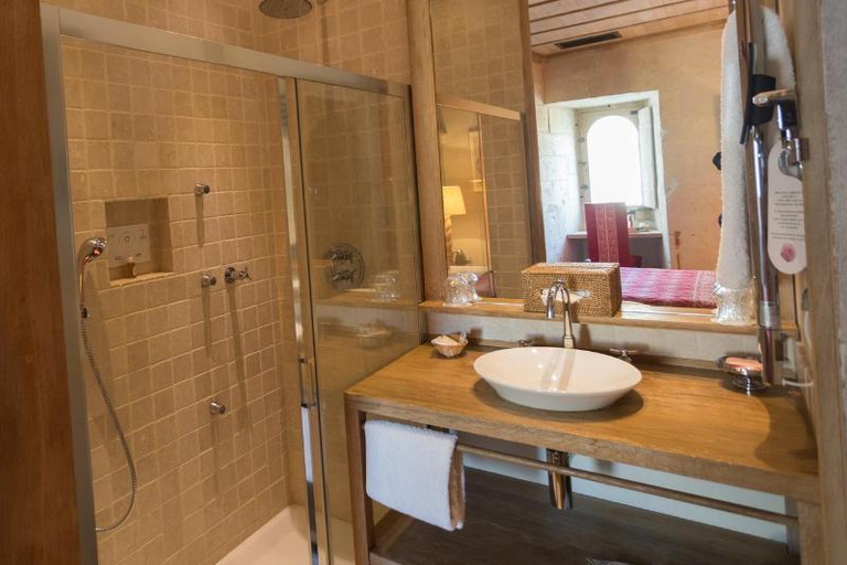 Bathroom 3, Hotel du Chateau du Rivau, Indre-et-Loire