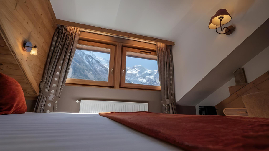 Bedroom 4, Hotel Lyret, Haute-Savoie