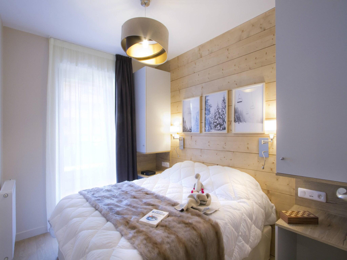 Bedroom 3, Apartment in Eclose With Mountain Views, Isère