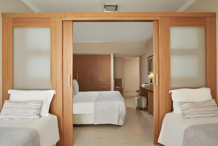 Bedroom 3, Atlantica Oasis Hotel