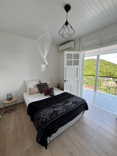 Others 5, Villa Ansalane, Les Trois-Îlets