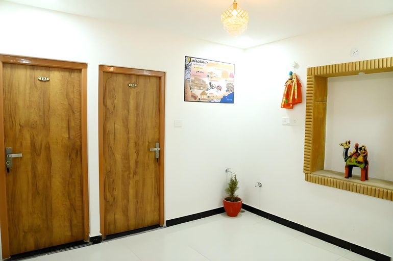 Public Area 2, Hotel The Travel Bug Jaisalmer, Jaisalmer