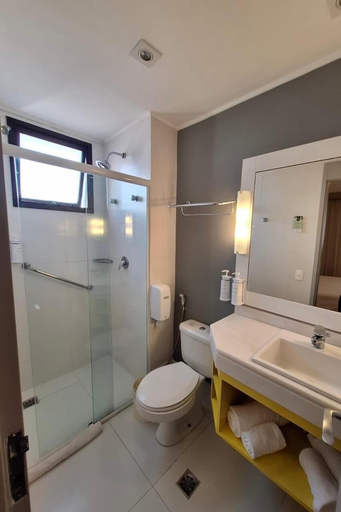 Bathroom 5, Quality Hotel Faria Lima, São Paulo
