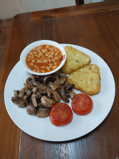 Food & Drinks, Lynwood Hotel, Blackpool