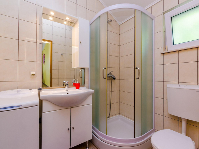 Bathroom, Apartments Mali Paradiso - Two Bedroom Apartment with Balcony and Pool View A4, Župa Dubrovačka