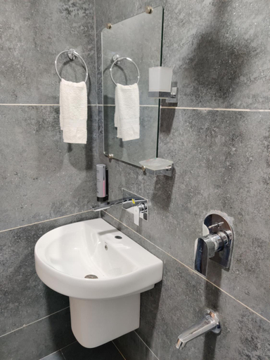 Bathroom, Hotel Tamanna 2 Minute Walk from Golden Temple, Amritsar