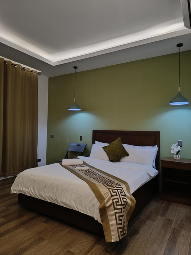 Bedroom 1, Plato De Ciudad II, Malay