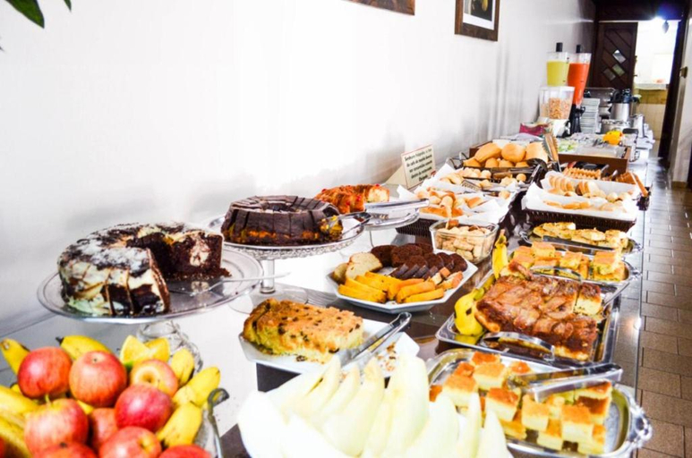 Food & Drinks 3, Taba Hotel, Jaciara