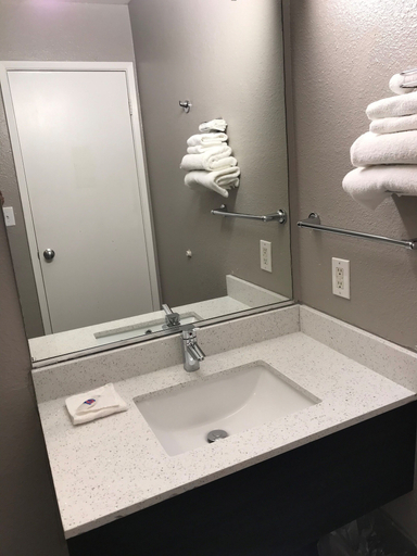 Bathroom 5, Motel 6 Fort Wayne, IN, Allen