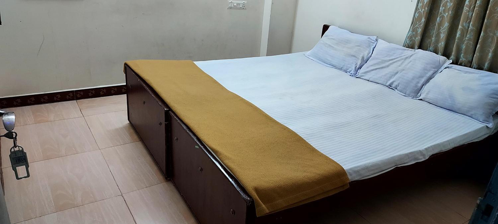 2, Vijaya Rooms, Tiruchirappalli