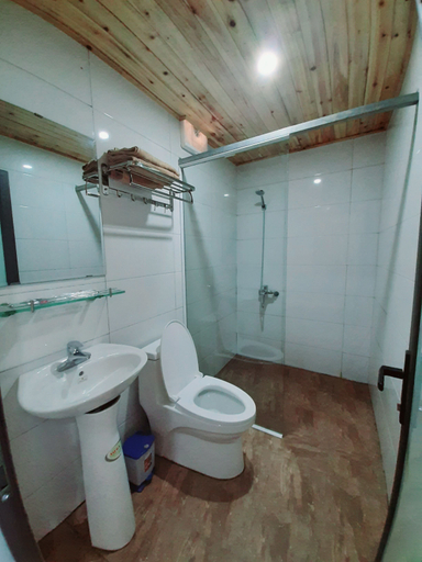 Bathroom 5, Valley View Homestay, Sa Pa