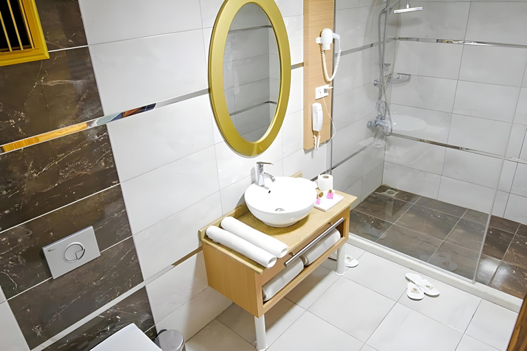 Bathroom 5, Start Hotel, Antalya
