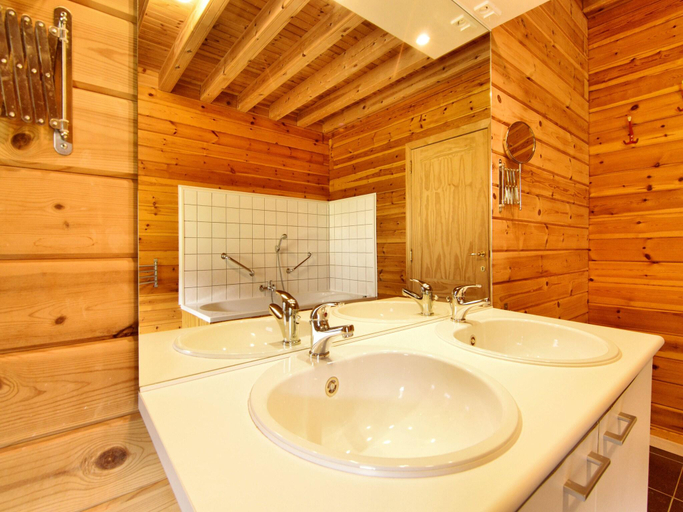 Bathroom 3, Elegant Villa with Sauna, Luxembourg