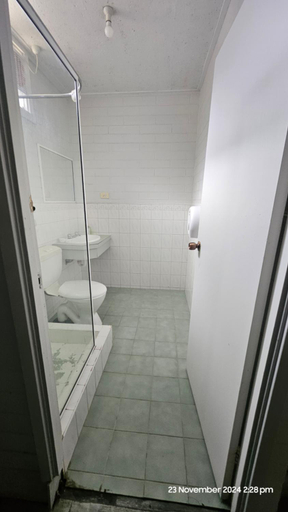Bathroom 5, Sunraysia Stays, Mildura - Pt A