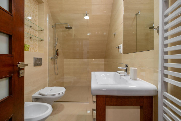 Bathroom 1, RentPlanet - Gorace Zrodla, Tatra