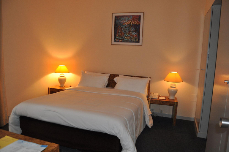 Bedroom 2, Hotel Mont Febe, Mfoundi