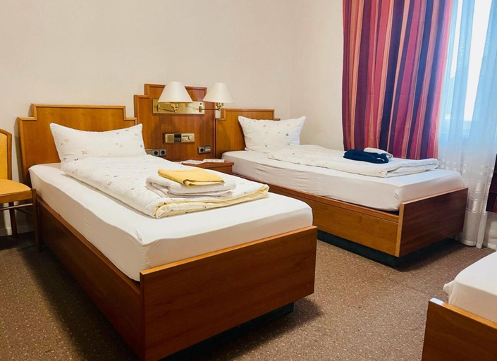 Bedroom 2, Pension De Lux Augsburg, Augsburg