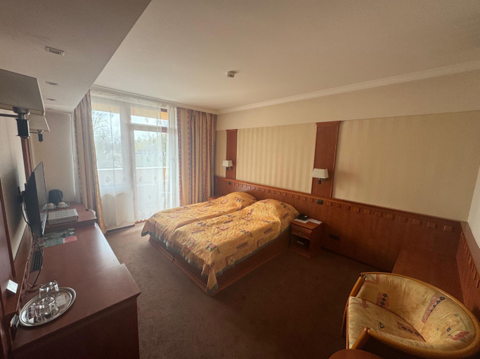 Bedroom 4, Csipke Hotel, Kiskunhalas