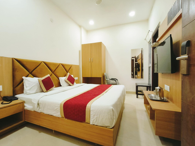 Bedroom, Hotel Bansal Paradise @ Golden Temple, Amritsar
