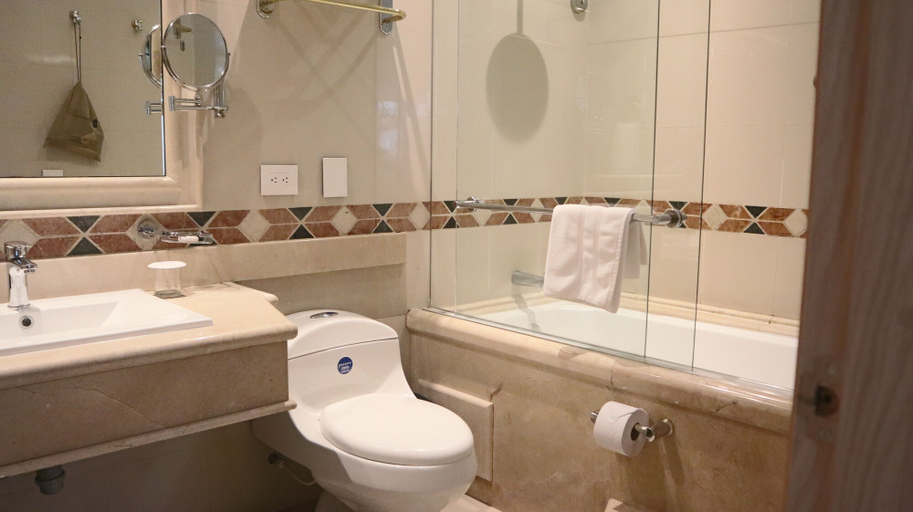 Bathroom 4, Hotel Portón de la Cabrera, Santafé de Bogotá