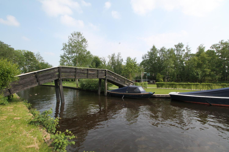 Others 5, Hotel Giethoorn, Steenwijkerland