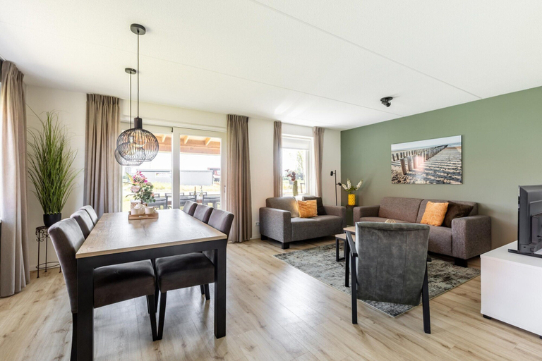 Living room 1, Holiday Home in Scherpenisse Near Oosterschelde, Tholen