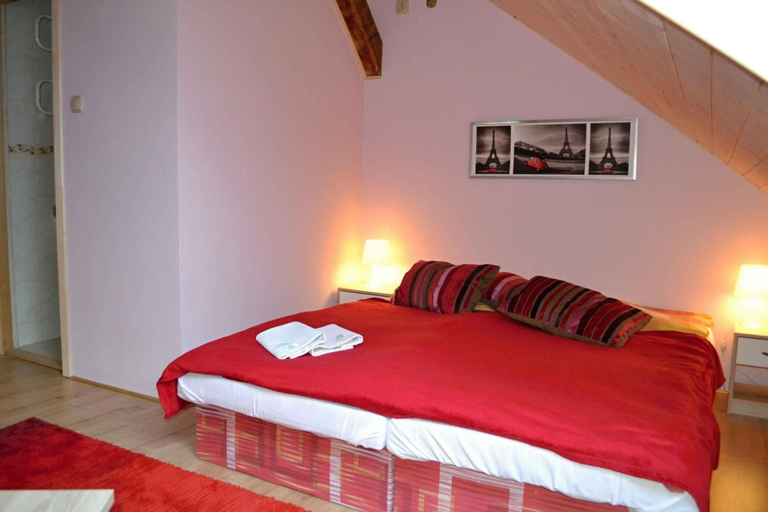 Bedroom 4, Penzion Manderlak, Liptovský Mikuláš