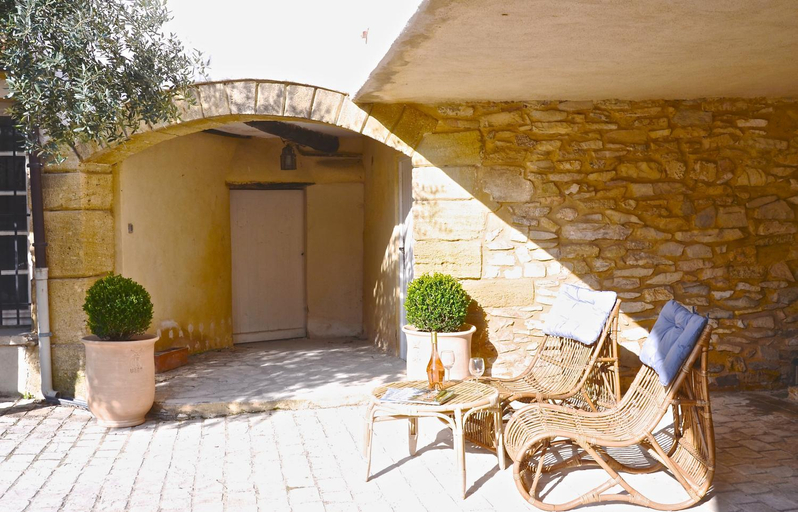 Others 5, LOCUS AMOENUS, Gard