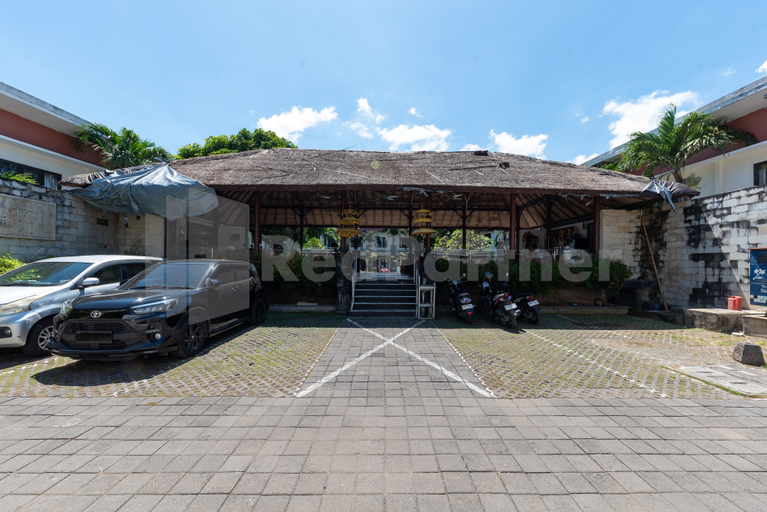 Exterior & Views 2, Ozz Hotel Kuta Bali manage by Ozz Group, Badung