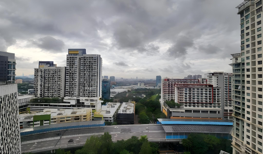 Others 5, Perdana Hills, Petaling Jaya
