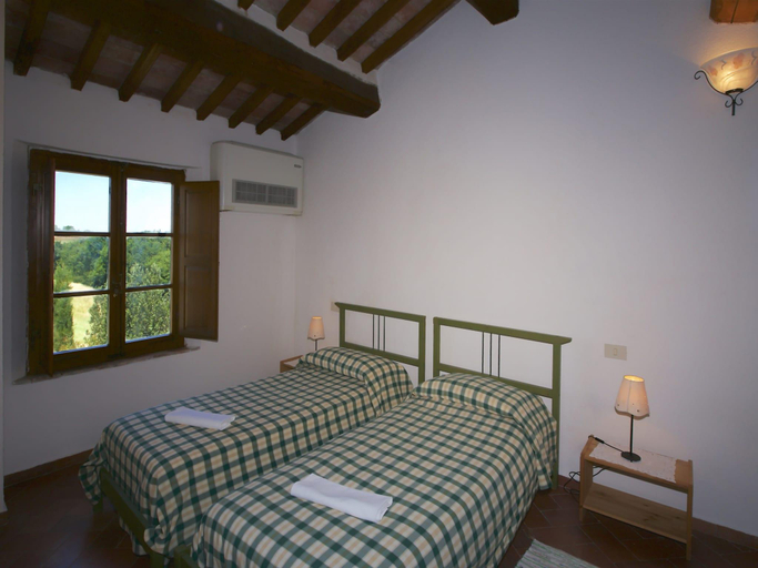 Bedroom 2, Farmhouse in Tuscany near Sienas Charm, Siena