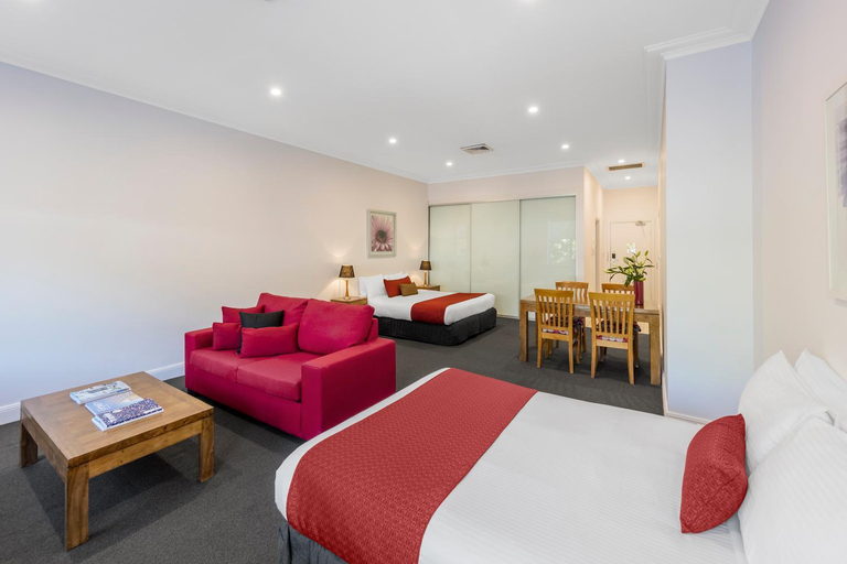 Bedroom 3, Nesuto Woolloomooloo, Sydney