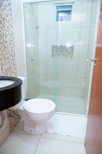 Bathroom 2, Hotel Alibertti, Foz do Iguaçu