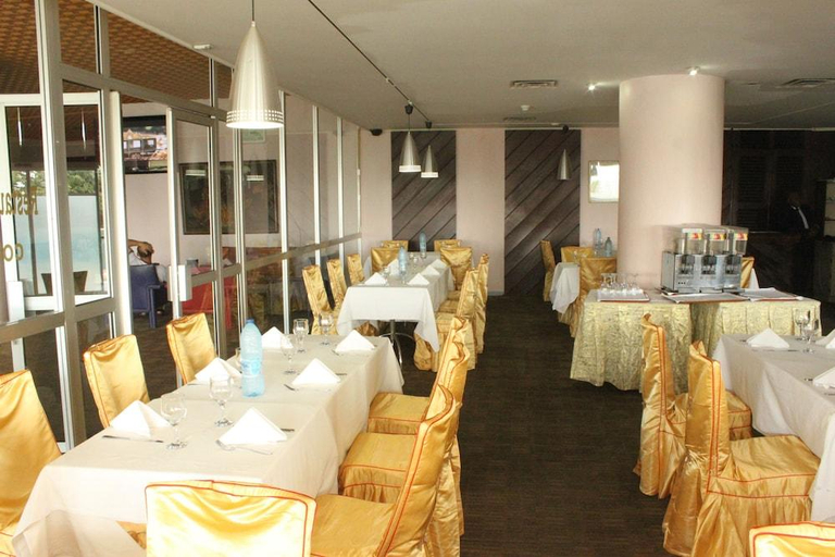 Food & Drinks 3, Hotel Mont Febe, Mfoundi