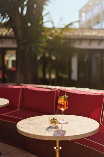 Food & Drinks 5, Don Carlos Marbella, Málaga