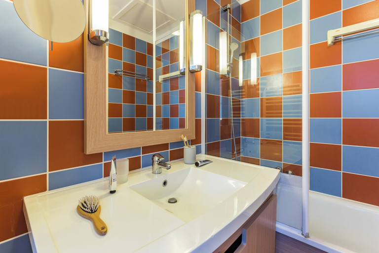 Bathroom 5, Pierre & Vacances Residence Le Green Beach, Calvados