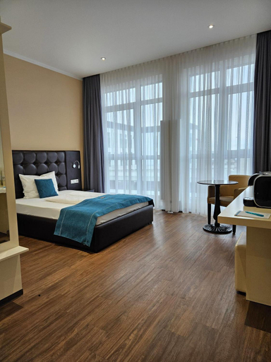 Bedroom 3, RheinCity Hotel & Boardinghouse, Ludwigshafen am Rhein