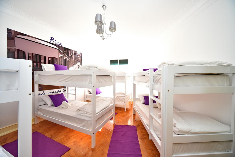 Bedroom 3, BrotherStay rooms lusotile, Lisbon