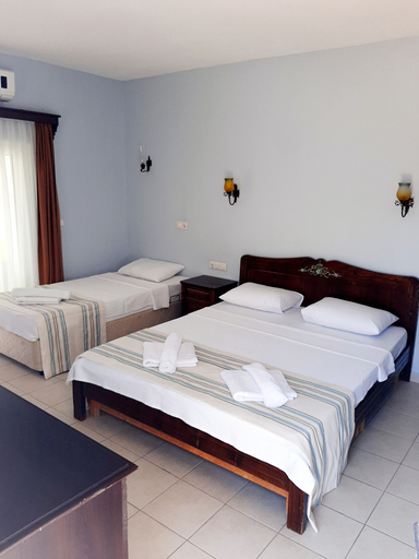Bedroom 2, Ali's Hotel Beach, Bodrum