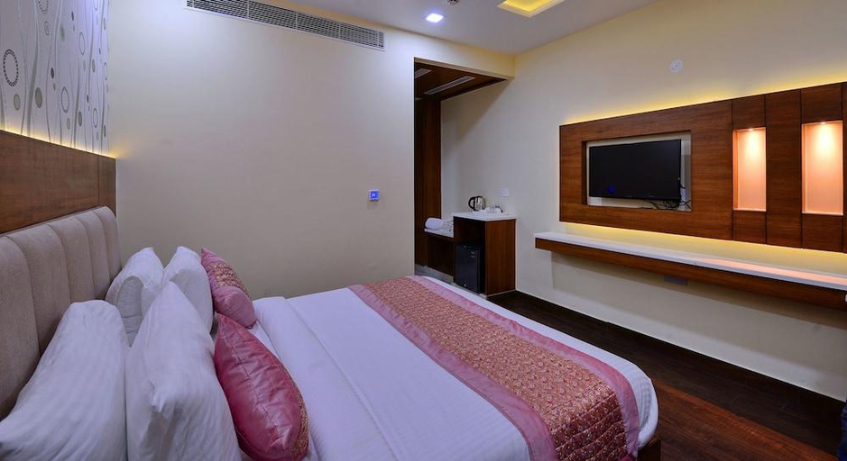 Others 3, Hotel Grand Hridey, Amritsar