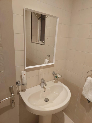 Bathroom 3, شقق كوثر التميز الفندقية, Taif