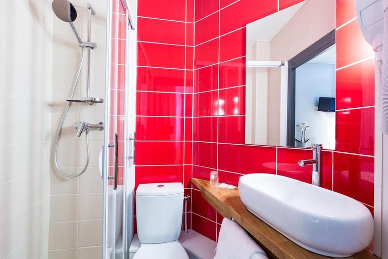 Bathroom 3, Hotel Astrid, Seine-Maritime