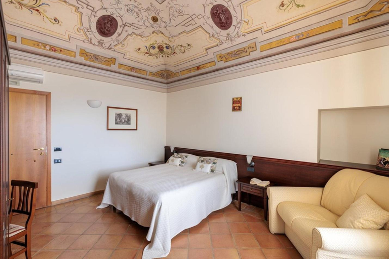 Bedroom 2, Hotel San Claudio, Macerata