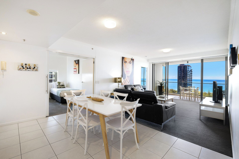 Others 5, Ocean Pacific Broadbeach, Gold Coast