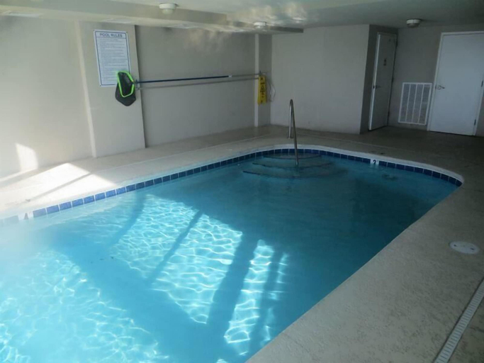 Sport & Beauty 4, Tradewinds 903, Baldwin