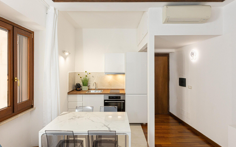Private kitchen 4, Rental in Rome Vicolo Trevi Apartment, Roma