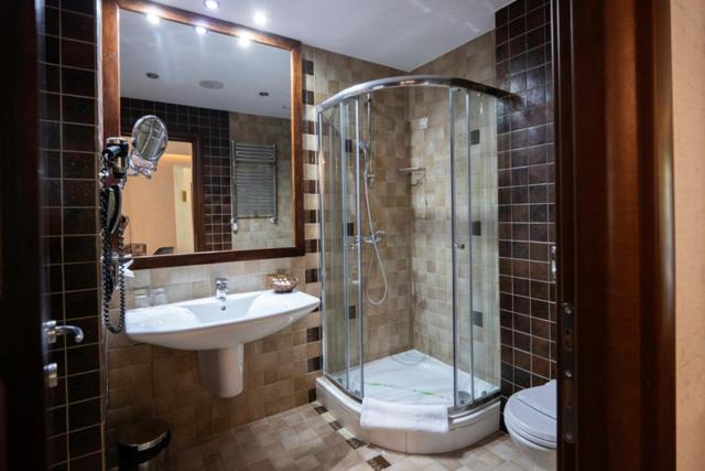 Bathroom 2, Poiana Brasov Alpin Resort Apartment, Brasov