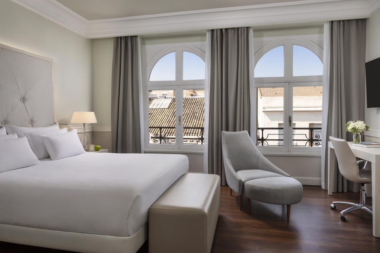 Bedroom 2, NH Collection Gran Hotel de Zaragoza, Zaragoza