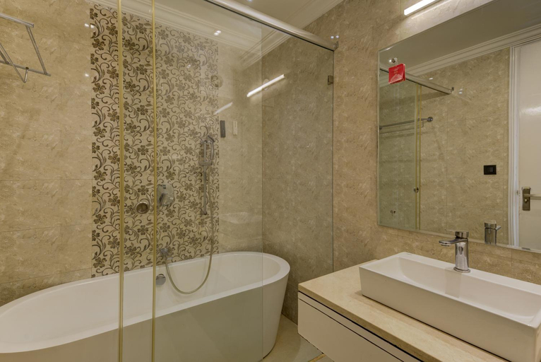 Bathroom 5, De Alturas Resort, North Goa