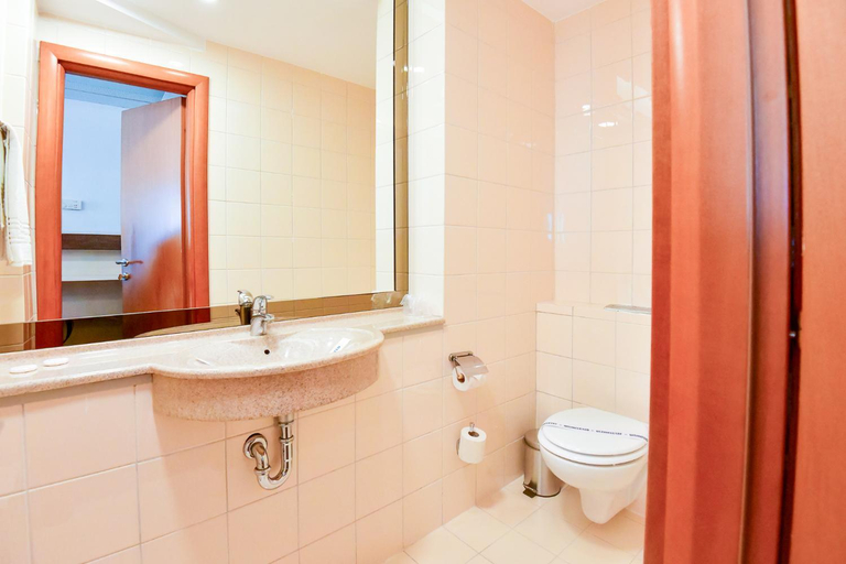 Bathroom 5, TOP CountryLine ZENITH Hotel Conference and Spa Mamaia Resort, Constanta